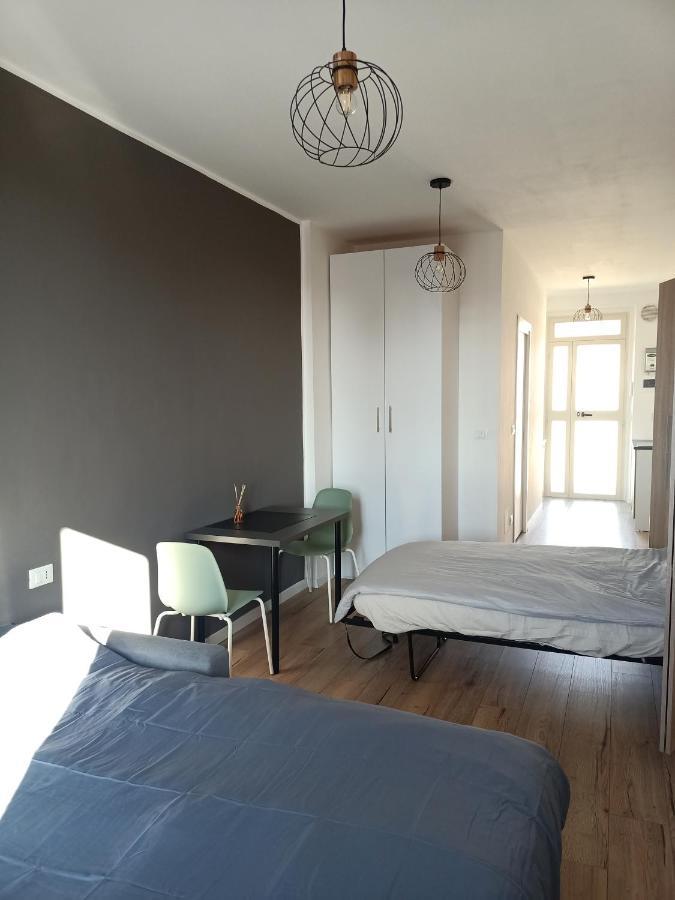 Tiny Bengasi Apartment 都灵 外观 照片