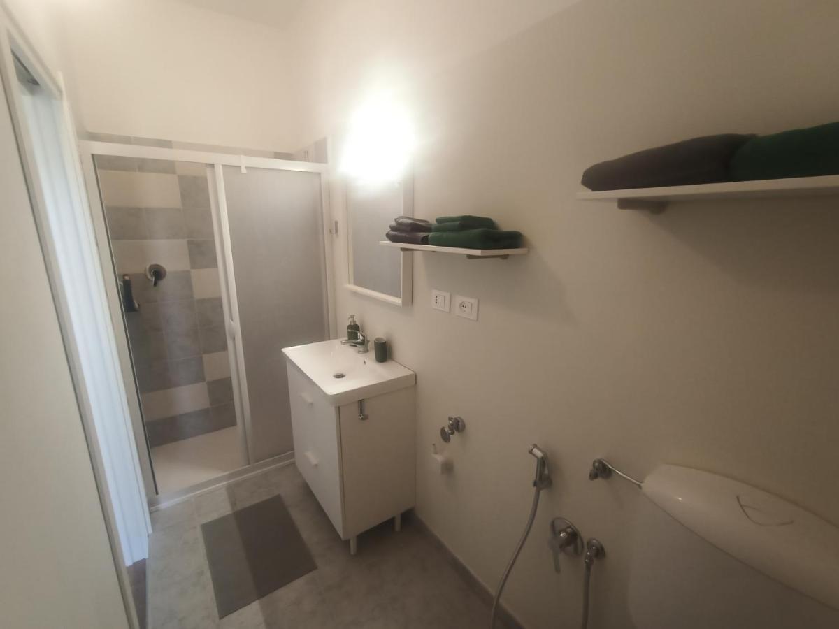 Tiny Bengasi Apartment 都灵 外观 照片